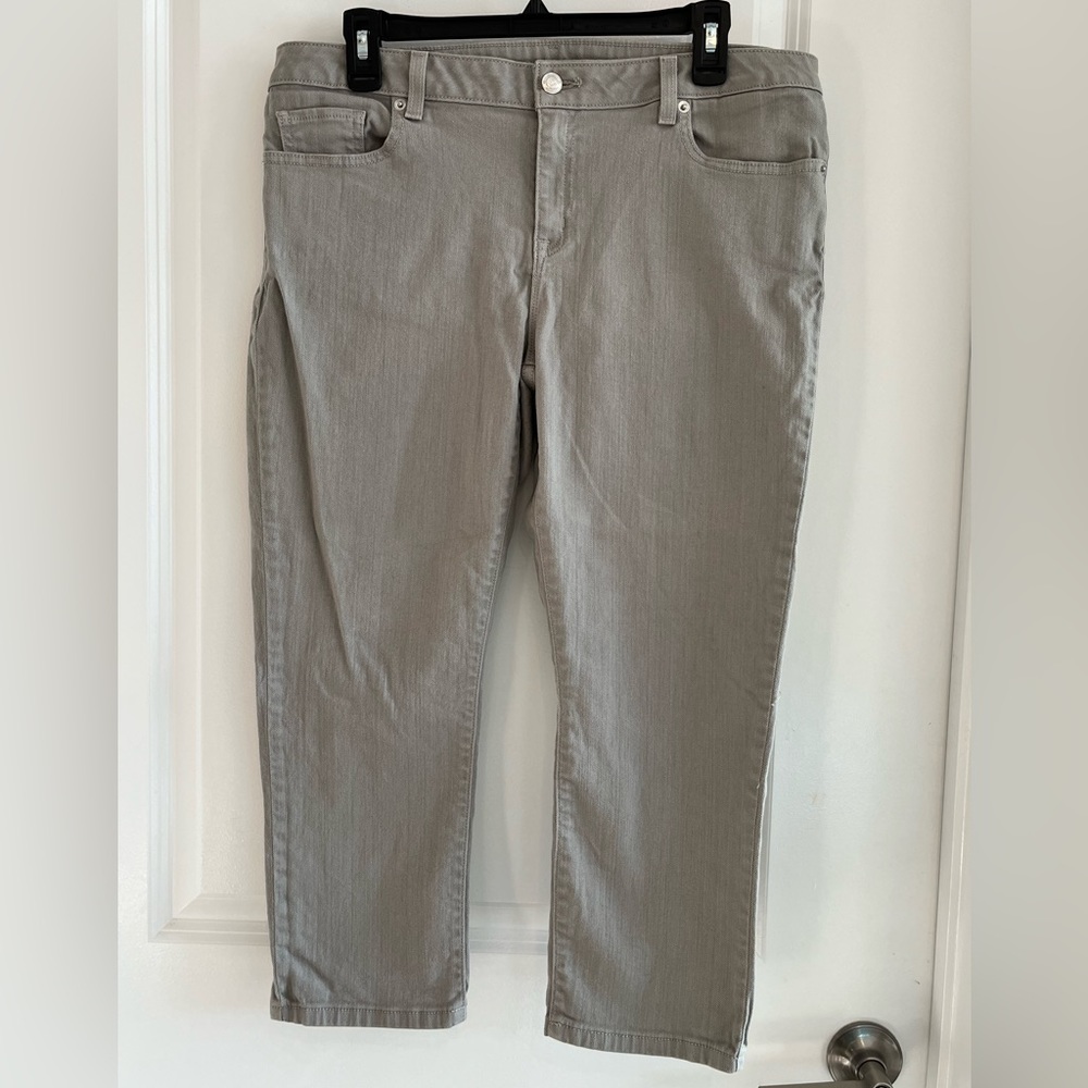 Super cute cropped jeans by Michael Kors